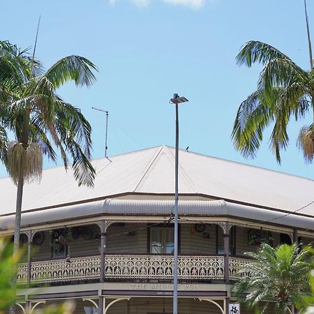 Hotel The Middle Pub Mullumbimby Exterior foto